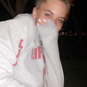 Meet your Posher, Kendall